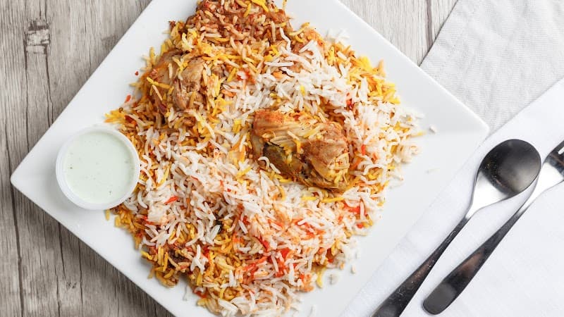 Gulberg Tandoor & Donair in Surrey