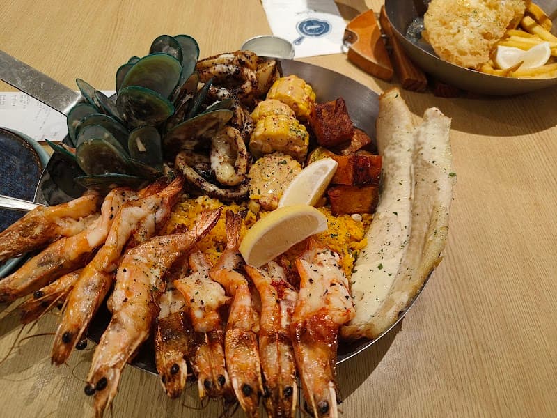 Fish & Co. in Singapore