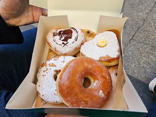 Angelina Bakery in New York