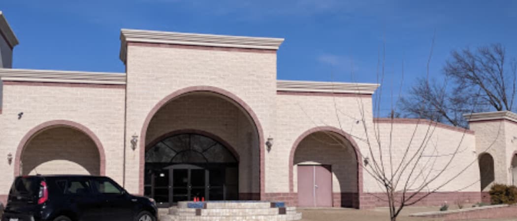 Dar Elsalam Islamic Center mosque in Arlington, TX