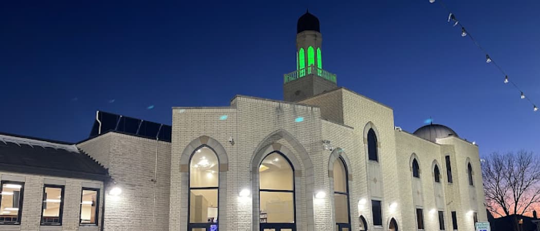 Mosque Foundation mosque in Bridgeview, IL