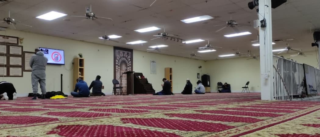 Jamia Al Mustafa mosque in Mississauga, ON