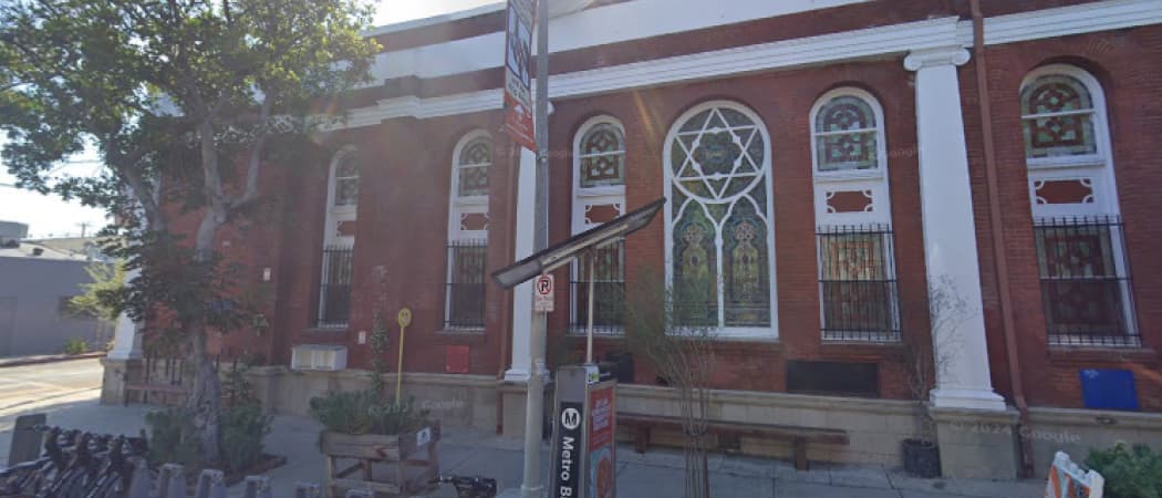 Women's Mosque of America mosque in Los Angeles, CA