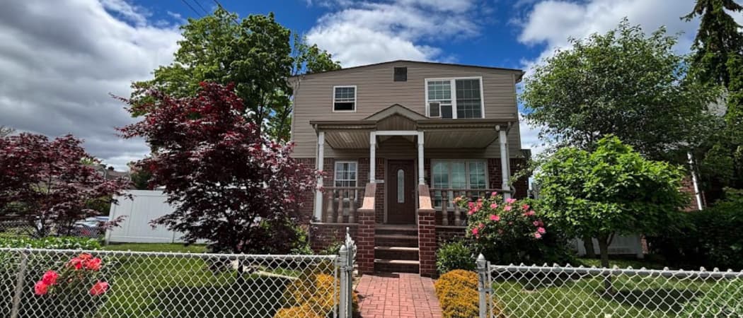 Elmont Islamic Center mosque in Elmont, NY