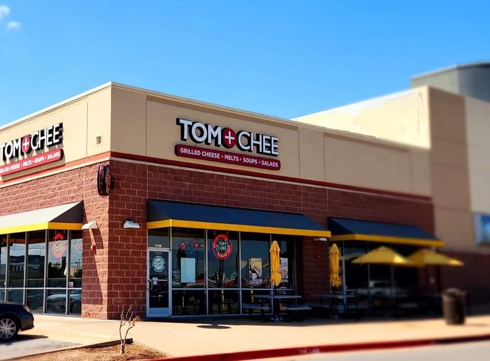 Photo of Tom & Chee