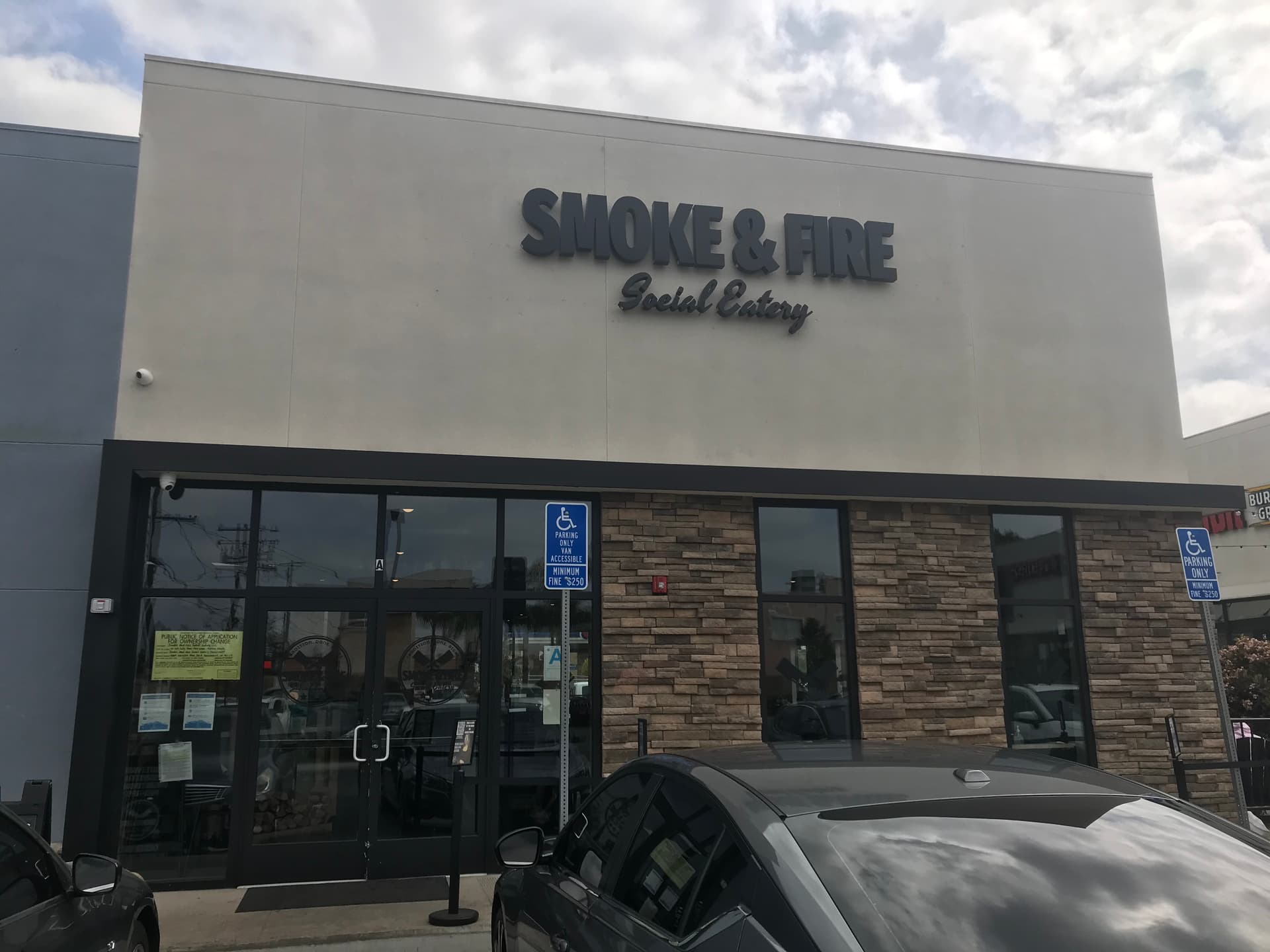 Smoke & Fire Social Eatery photo 6