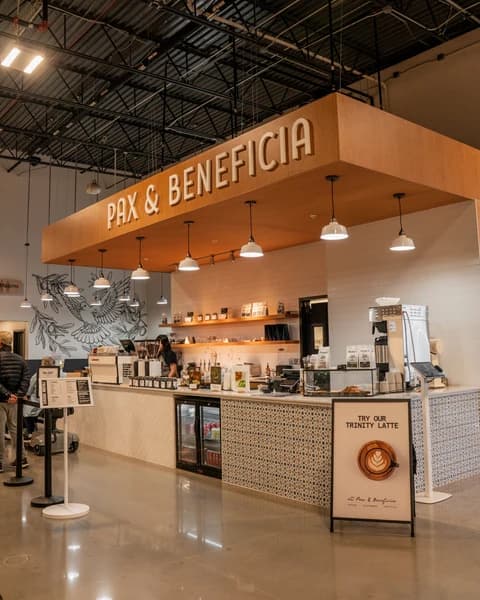 Pax & Beneficia