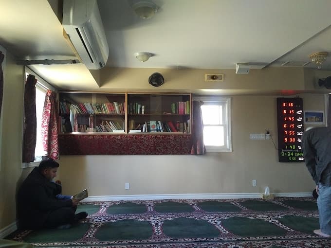 Masjid Zakariya mosque in Scarborough, ON