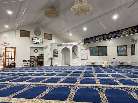 Islamic Foundation of Southwest Suburbs mosque in Plainsfield, IL