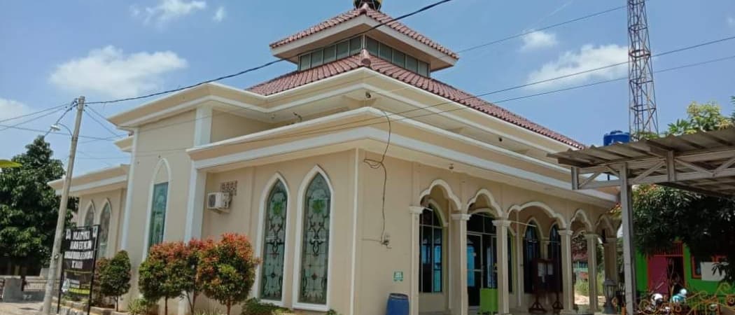 Masjid Al-Iman mosque in Bronx, NY
