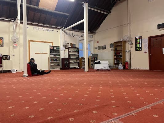 Isle of Wight Jame-e-Mosque Islamic Community Centre
