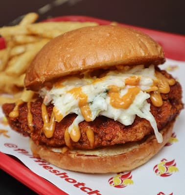 Fluffies Hot Chicken in Bayonne