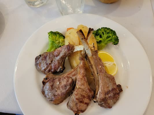 Taverna Cretekou in Alexandria