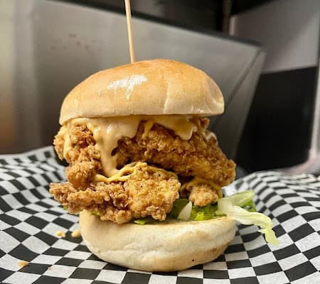Top Gun Burger