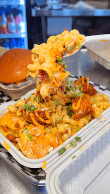 THG's Hot Chicken