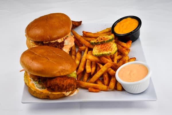 Nanu's Hot Chicken in Binghamton