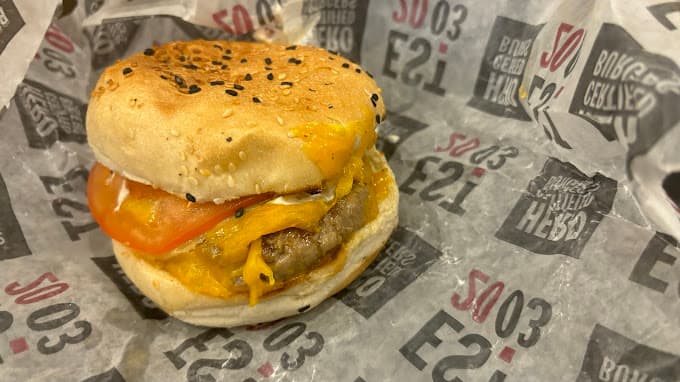 Hero Certified Burgers in Oakville