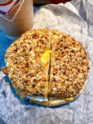 Isaccs Bagel Café
