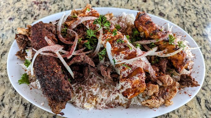 Dunya Fresh Halal Food in Orange Park