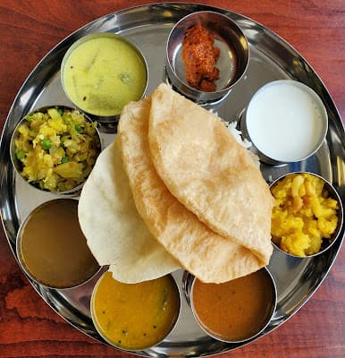 Madhura Café
