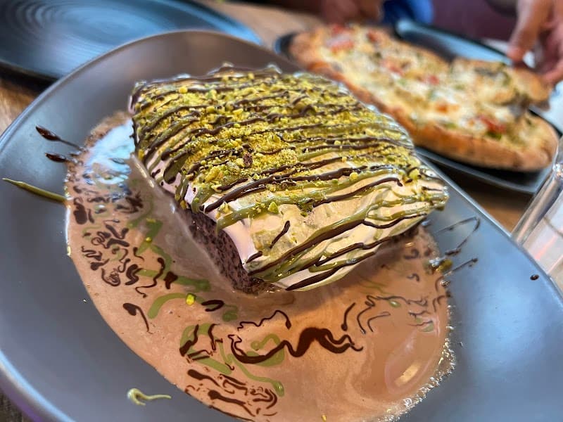 D Spot Dessert Café