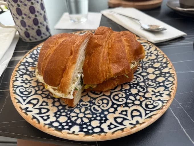 Café Levantine