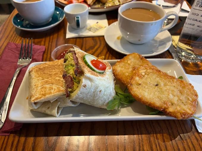 Pistachio Café
