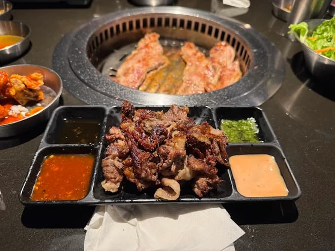 Khan Korean Grill & Bar in Woodbridge