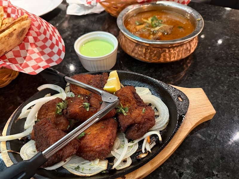 Fatima Karahi Corner