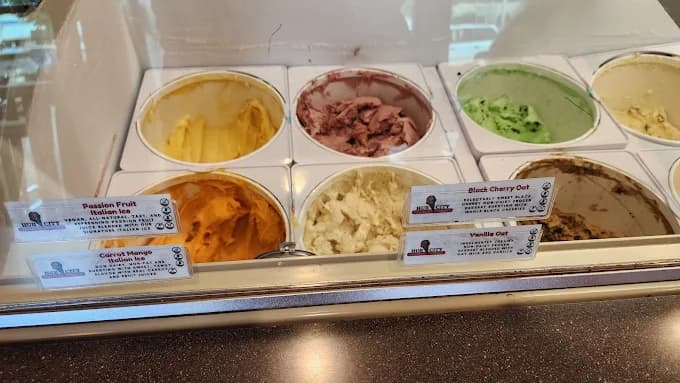 Hub City Ice Cream in Marshfield