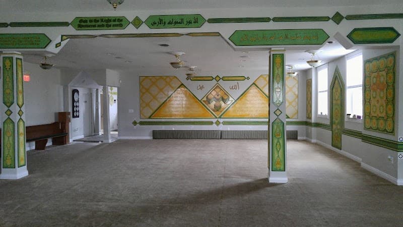 American Muslim Center
