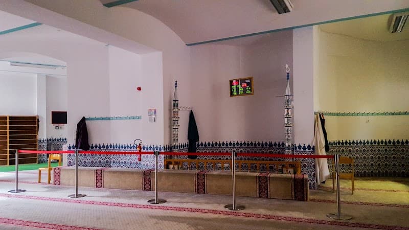 Emir Sultan Mosque