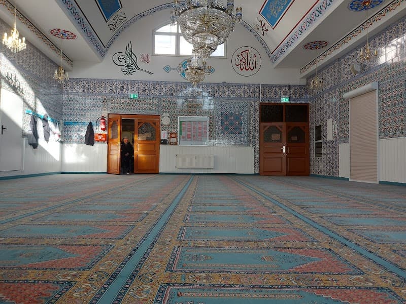 Muradiye Camii