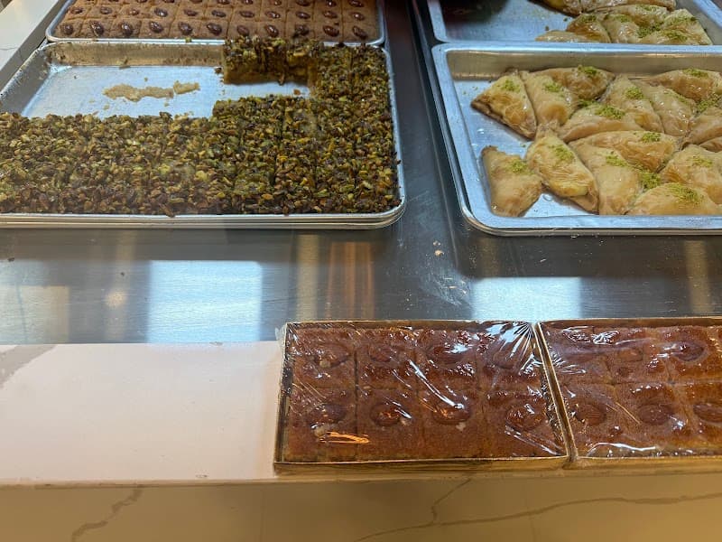 Sweet Dreams Knafeh