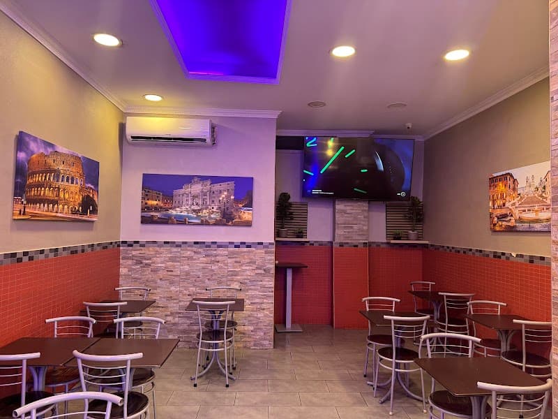 Caffe İstanbul Kebab Pizza in Roma