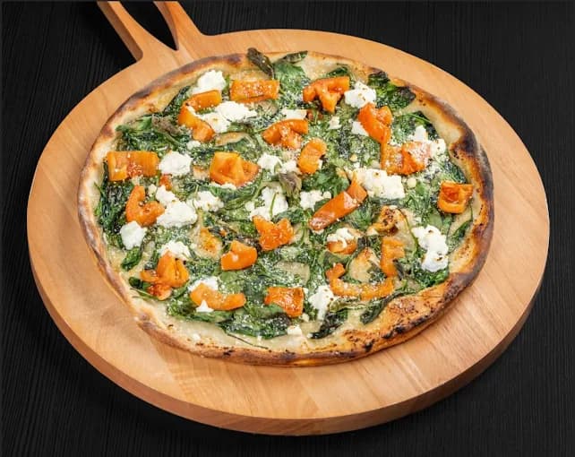 Pizzza Giant