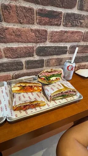 Photo of Vero Sandwich