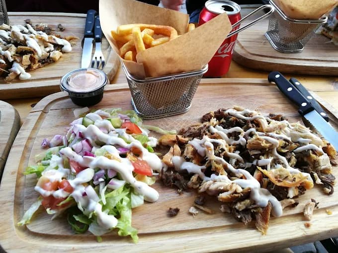 Photo of Boy's Shawarma & Kylling