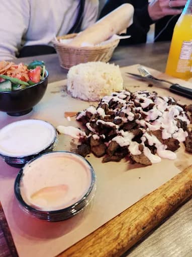 Photo of Boy's Shawarma & Kylling