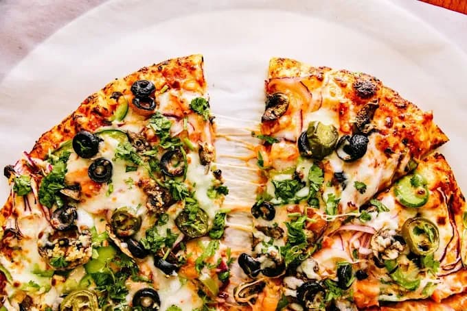 The Fusion Curry Pizza in Fontana