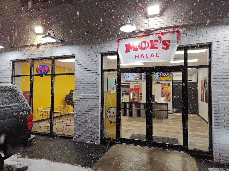 Mo's Halal in Rochester