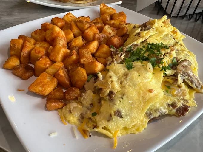Photo of Aroma Breakfast & Lunch