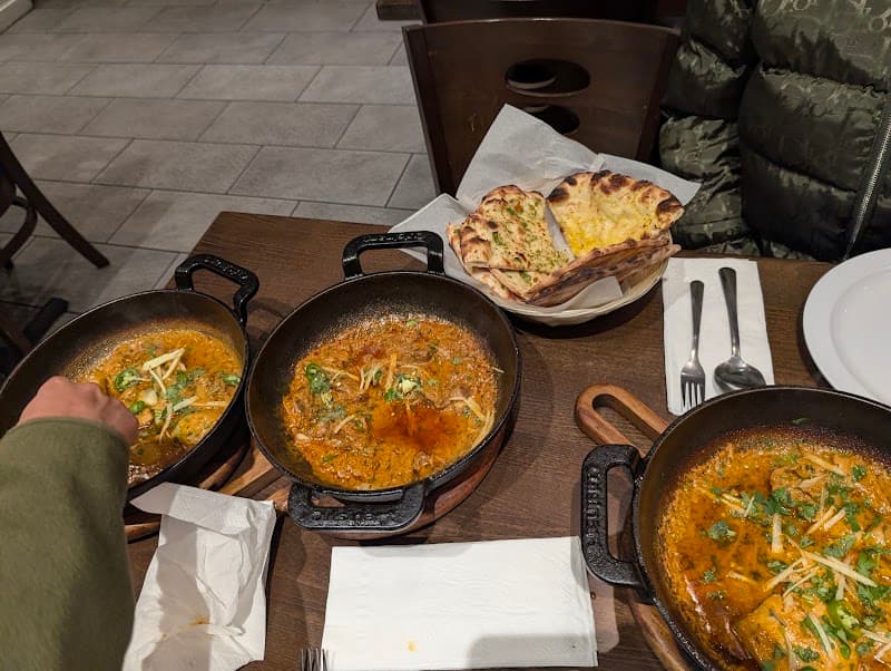 Karahi House