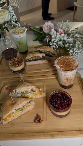 Photo of Emari Roast Café
