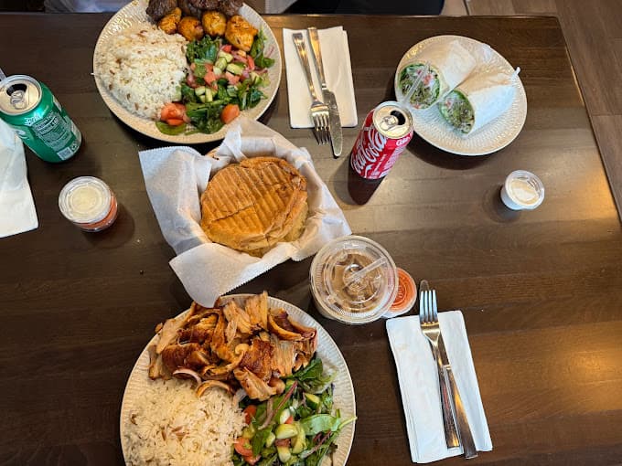 Mavi Café in Staten Island