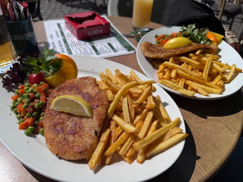 Bistro International