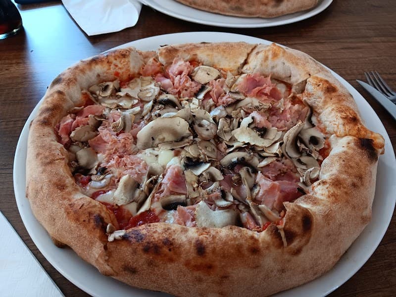 Pizza & Snack Med in Mainz