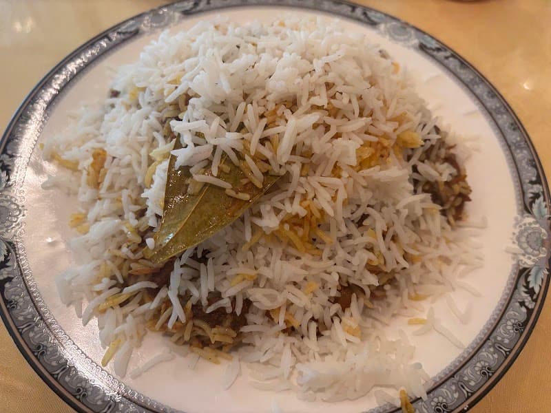 Naan Inn