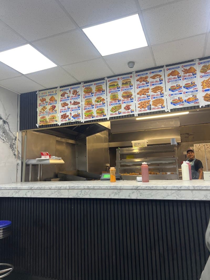 Dallas Chicken & Ribs