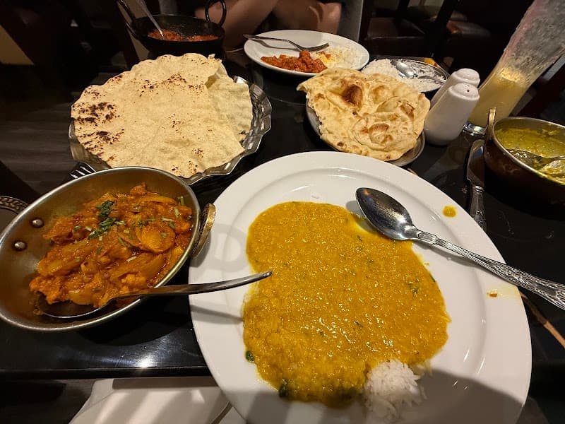 Connoisseurs Indian Tandoori in Paddington